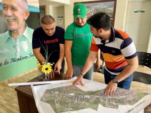 Read more about the article Reunião discute mapeamento de áreas verdes no município